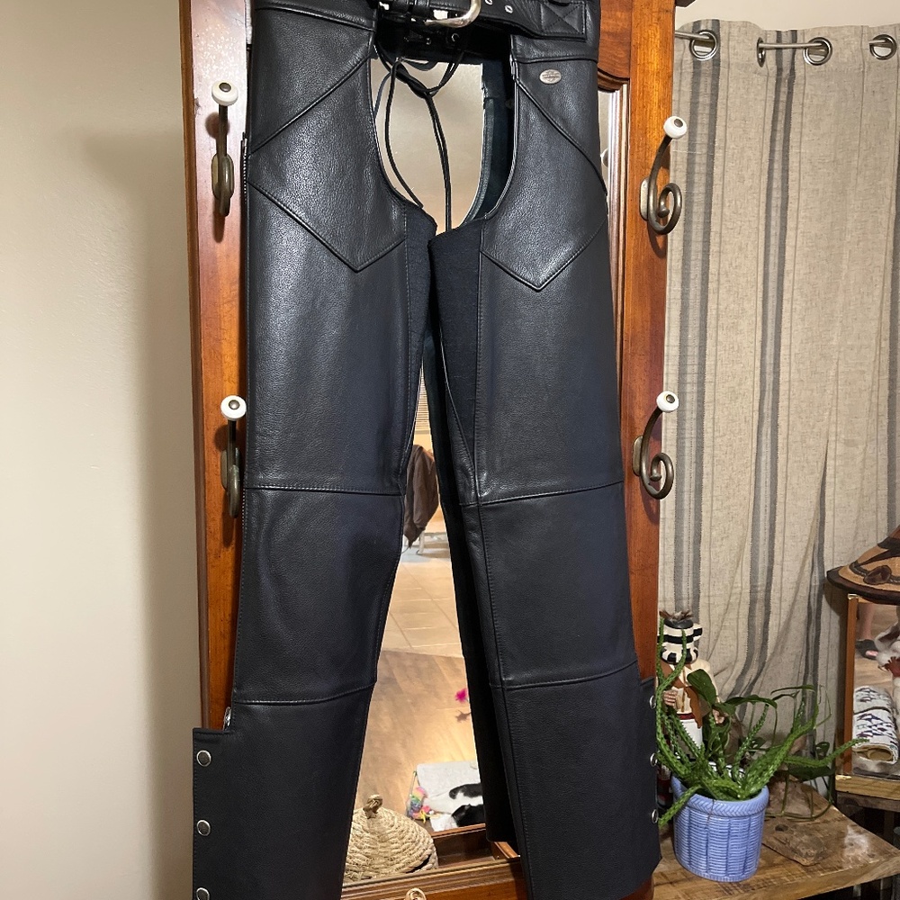 Hardly-Davidson leather chaps